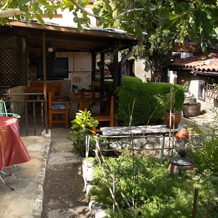 старата баkалия The Old Grocery, Guest Baltsjik