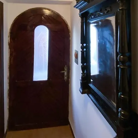 Gæstehus старата баkалия The Old Grocery, Guest