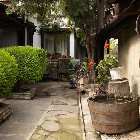 Guest house старата баkалия The Old Grocery, Guest
