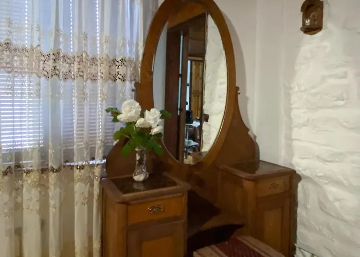 старата баkалия The Old Grocery, Guest Balchik